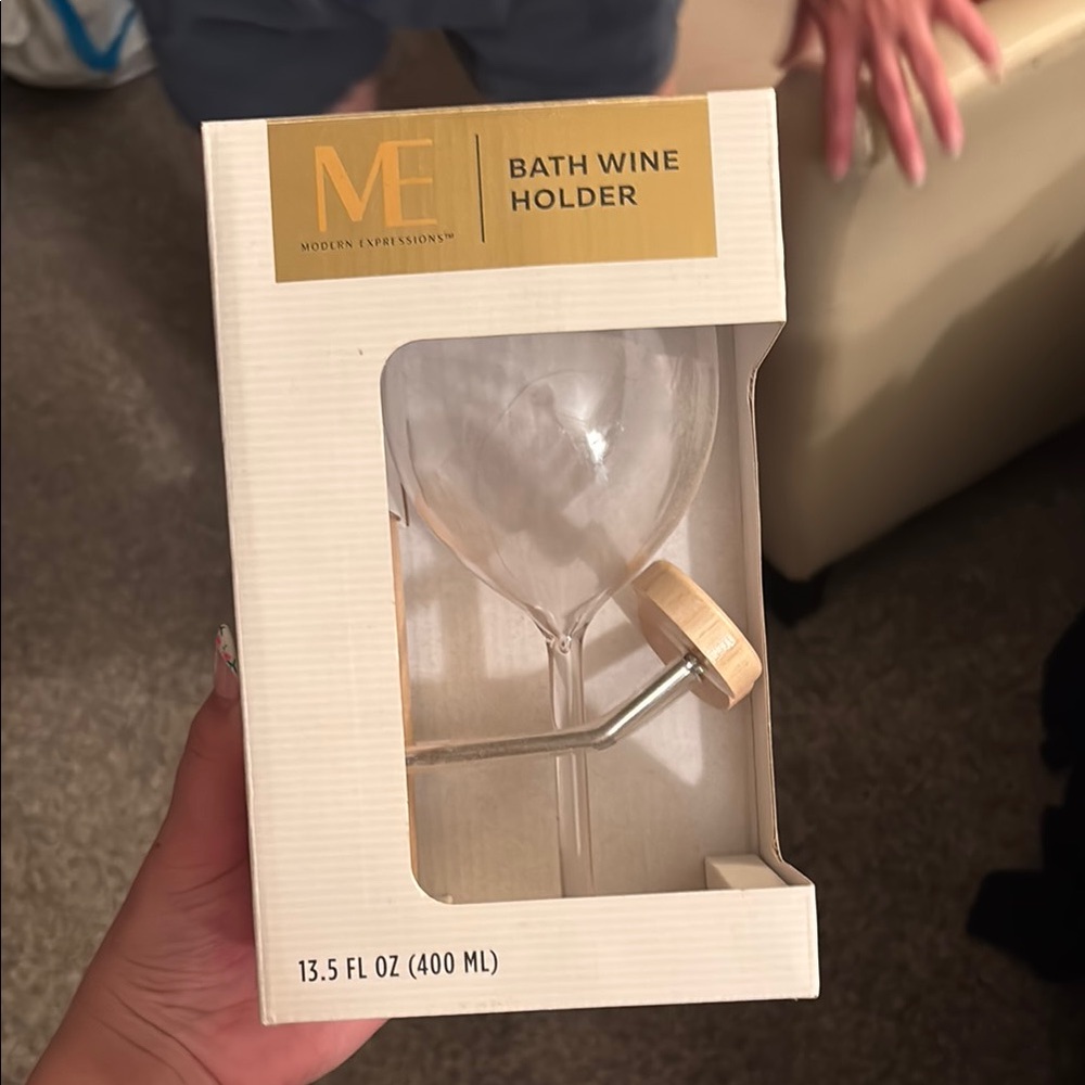 Modern Expressions Bath Wine Holder